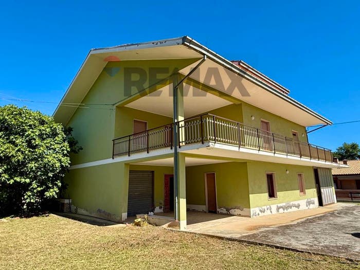 Casa con 6 locali in vendita in Via Arenile, Ripa Teatina