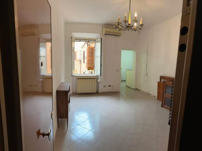Appartamento bilocale in vendita in Via Piccolomini, Frascati