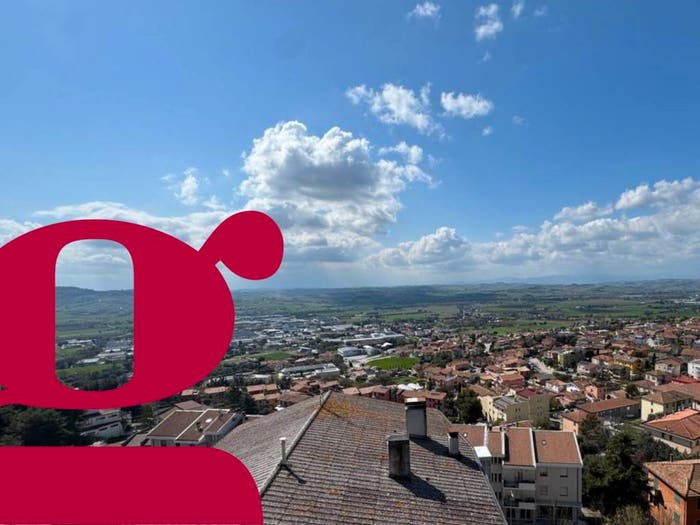 Casa con 6 locali in vendita in Via Marconi, Centro, Castelfidardo