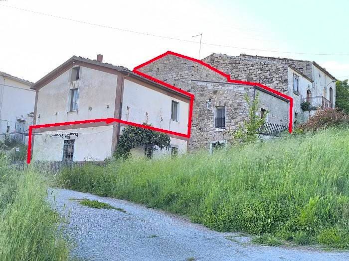 Appartamento trilocale in vendita in Contrada Alvano, Andretta