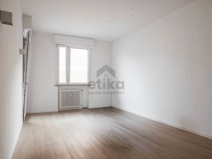 Appartamento quadrilocale in vendita in Via Camillo Benso di Cavour, Centro, Conegliano