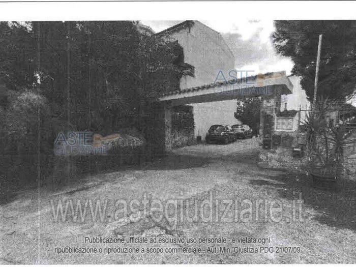 Appartamento bilocale in vendita in Via Isuledda La Maddalena SS Italia, La Maddalena