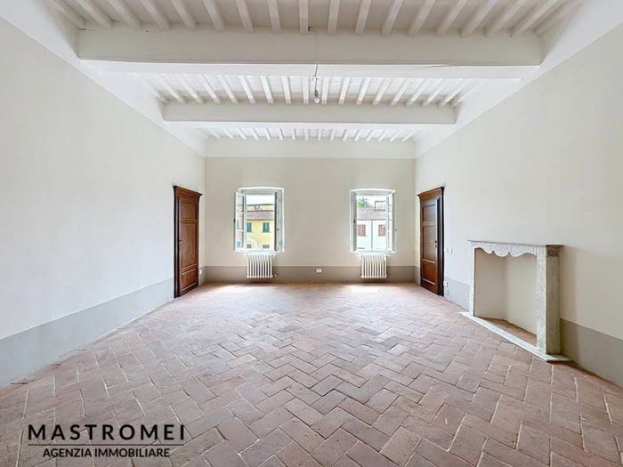 Appartamento con 6 locali in vendita in Via della Repubblica, Orentano, Castelfranco di Sotto