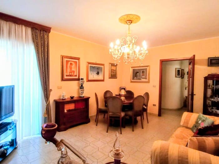 Appartamento con 6 locali in vendita in Via Perugia, Via Lecce Ospedale, Gallipoli