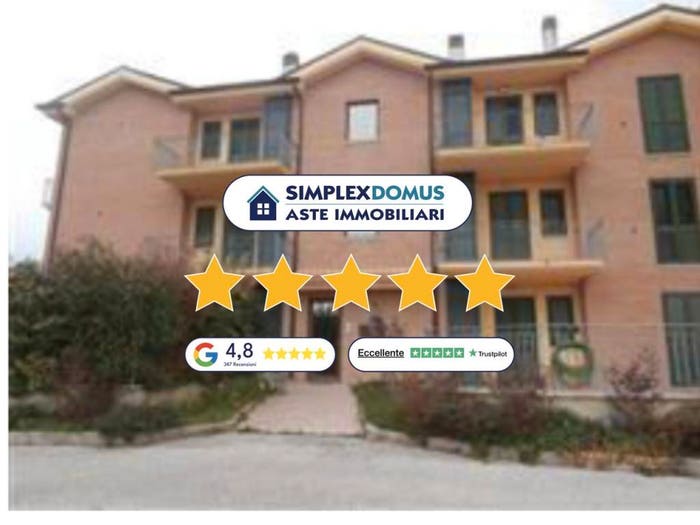 Appartamento con 5 locali in vendita in Contrada Palombara, Piane Di Montegiorgio, Montegiorgio