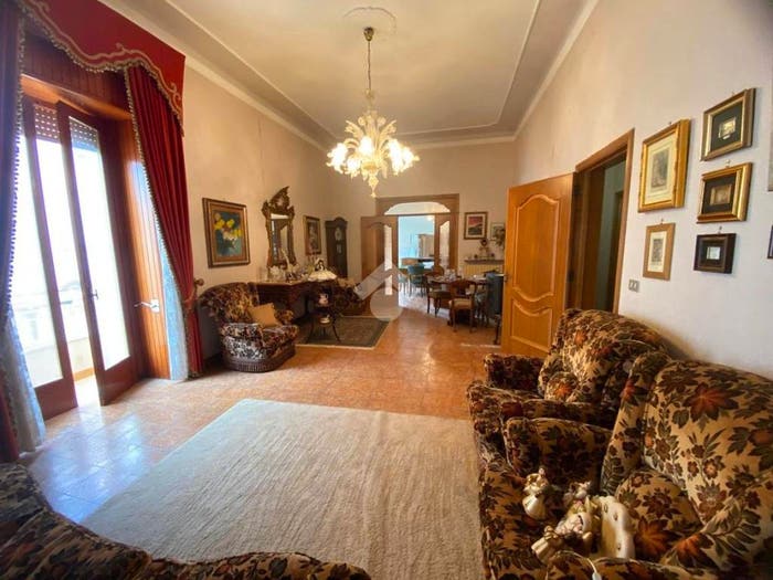 Casa con 6 locali in vendita in Via Dante Alighieri, Centro, Racale