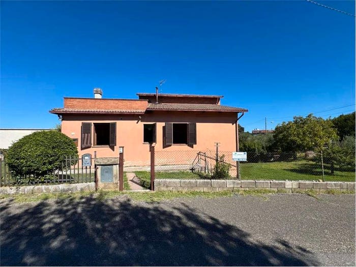 Casa quadrilocale in vendita in San Terenziano, Gualdo Cattaneo