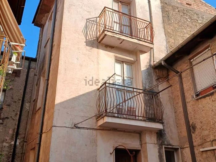 Casa in vendita in Via San Benedetto SNC, Centro, Fondi