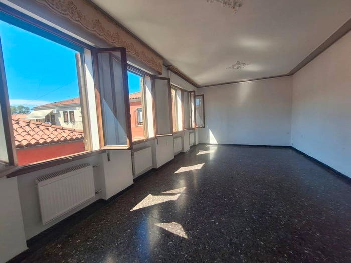 Appartamento con 5 locali in vendita in Calle Brussa, Murano, Venezia