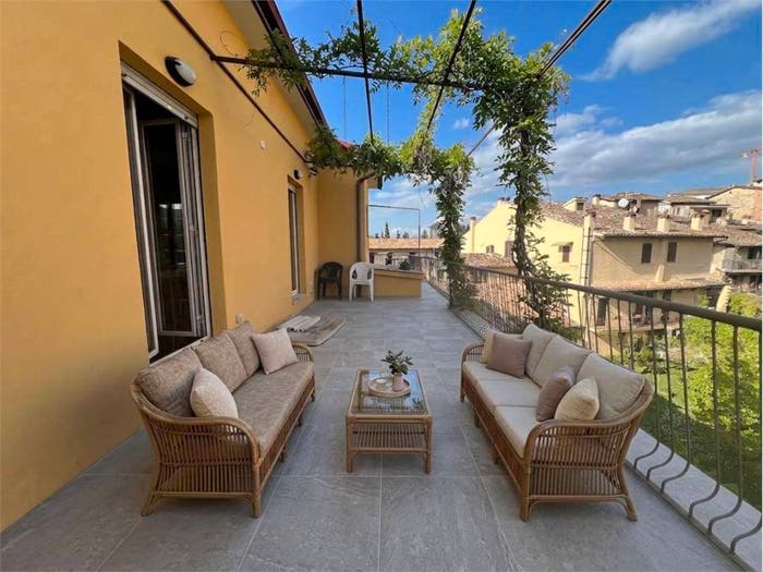 Appartamento quadrilocale in vendita in via guido da spoleto, Centro Storico, Spoleto