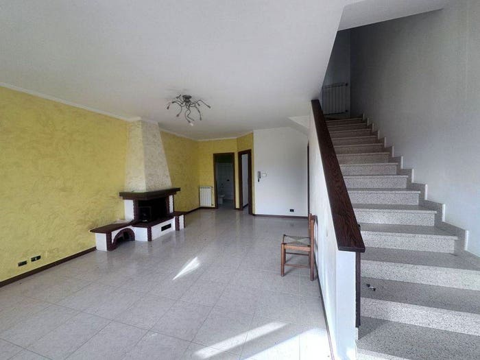 Appartamento con 6 locali in vendita in Viale Umbria, Po' Bandino, Città della Pieve