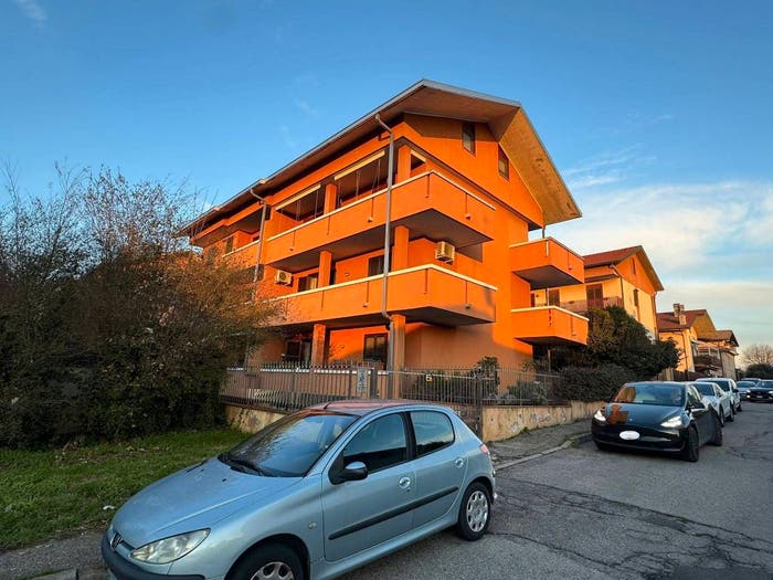 Appartamento trilocale in vendita in Via Giacomo Matteotti, Cesate