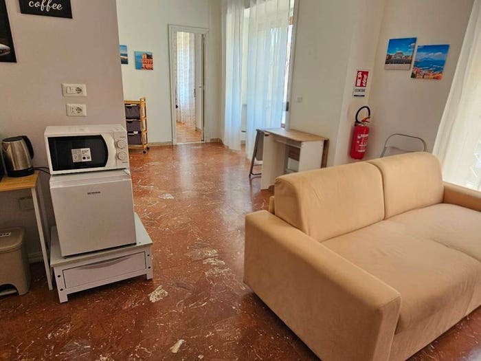 Appartamento bilocale in vendita in Traversa Privata San Severino, Arenella, Napoli