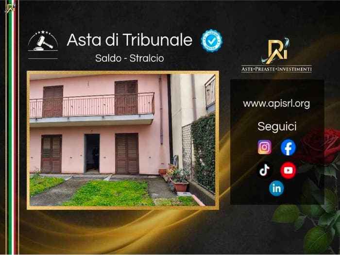 Casa con 6 locali in vendita in Via della Regione Siciliana, Centro, Santa Venerina
