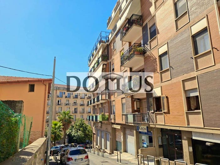 Appartamento trilocale in vendita in Via Mario Greco, San Leonardo, Catanzaro