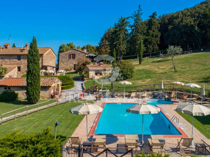Casa con 6 locali in vendita in Centro, Gambassi Terme