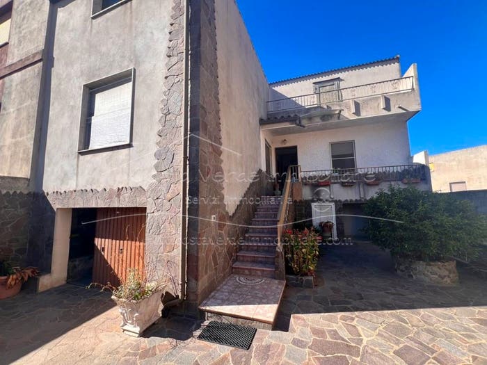 Casa trilocale in vendita in Via Luigi Einaudi, Centro, Arbus