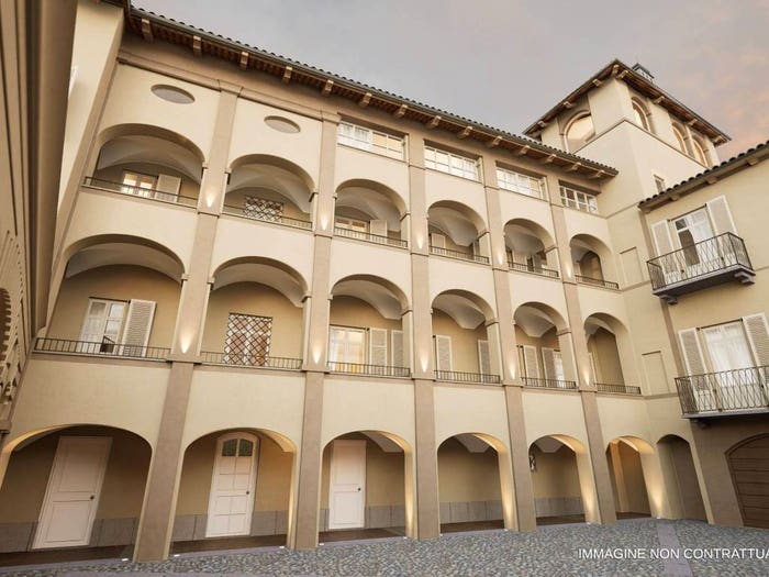 Appartamento trilocale in vendita in Via Spanzotti, Centro, Carmagnola