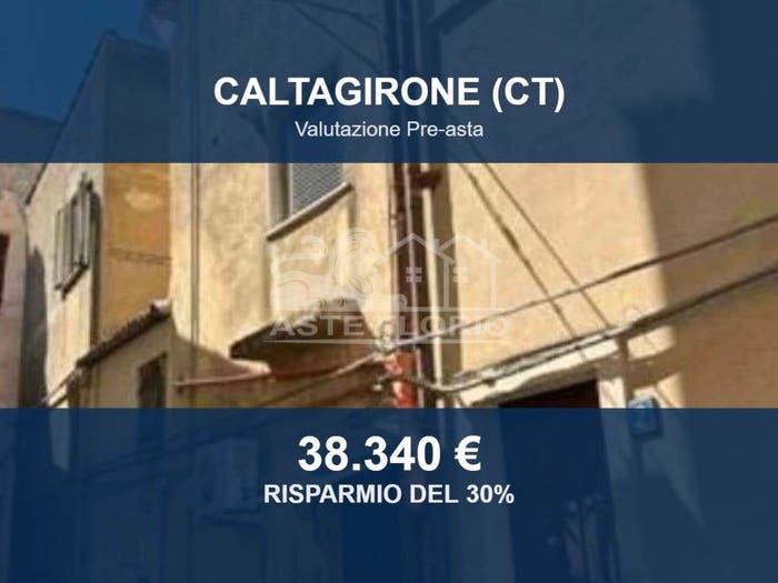 Casa quadrilocale in vendita in Via Leone, Centro, Caltagirone