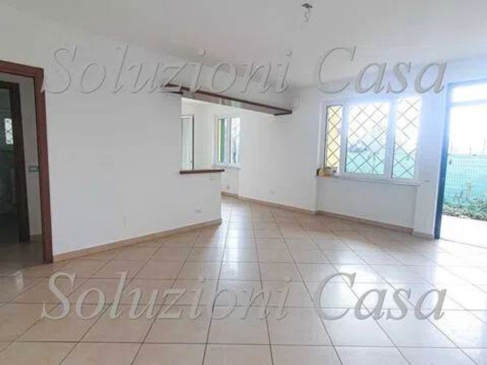Appartamento quadrilocale in vendita in Via Pietro Nattino SNC, Centro, Gavi