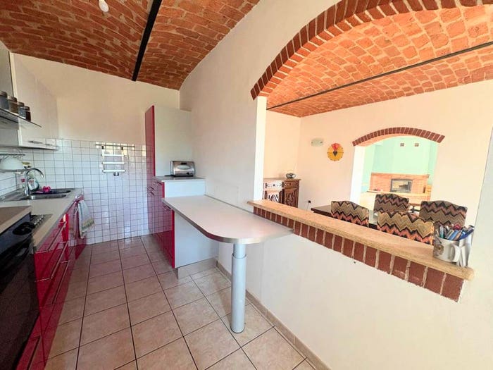 Casa con 6 locali in vendita in Costigliole d'Asti