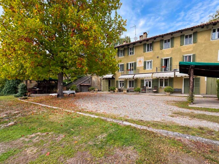 Casa con 6 locali in vendita in Frazione Cortanieto, Cortanieto, Montiglio Monferrato