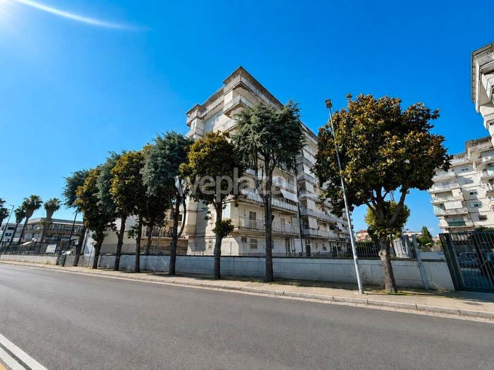 Appartamento trilocale in vendita in Viale dei Tigli, Centro, Casalnuovo di Napoli
