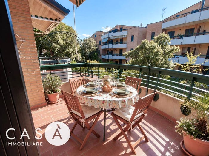 Appartamento quadrilocale in vendita in Via Piemonte, Pinarella, Cervia