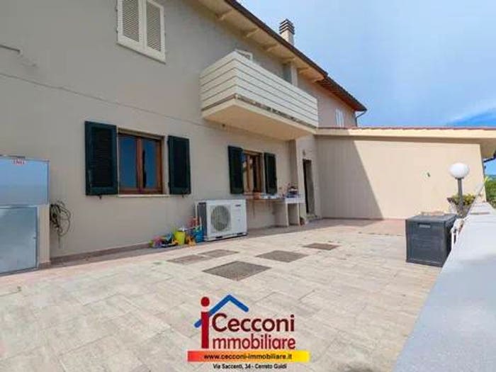 Appartamento quadrilocale in vendita in Via Dante Alighieri, Centro, Cerreto Guidi