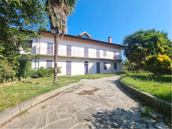 Casa con 6 locali in vendita in Via Risagliardo, Tabona Borgo Nuovo, Pinerolo