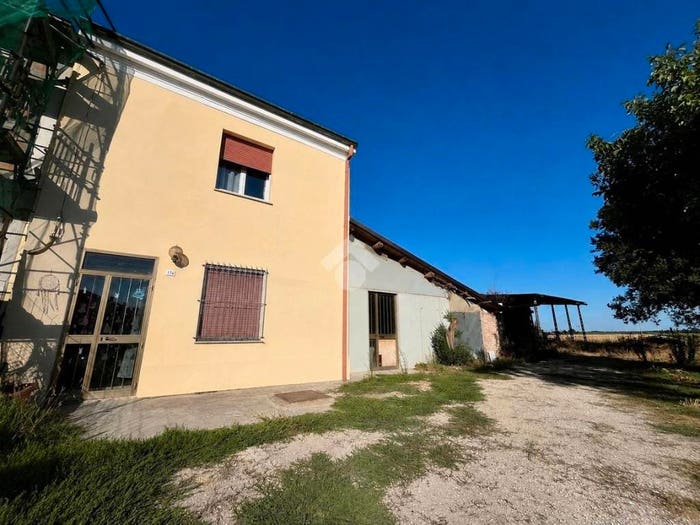 Casa quadrilocale in vendita in Via Sauro Babini, Roncalceci Longana, Ravenna