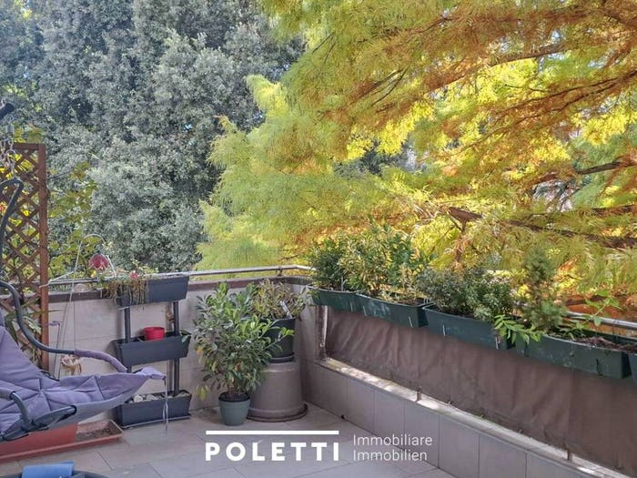Appartamento trilocale in vendita in Via Francesco Petrarca, Centro, Merano