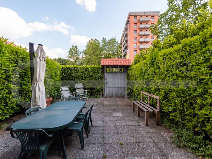Appartamento trilocale in vendita in Via Osteno, San Carlo, Milano