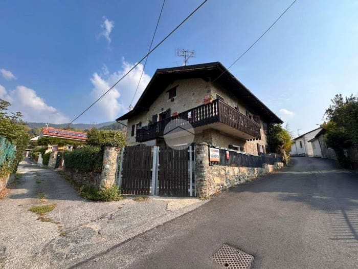 Casa con 6 locali in vendita in Via Sonetto, Almese Rivera, Almese