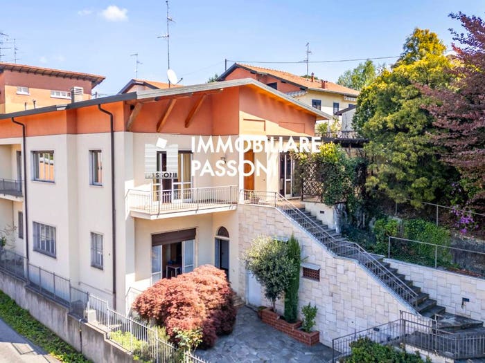 Casa con 6 locali in vendita in Via Don Luigi Sturzo, Cassano Magnago