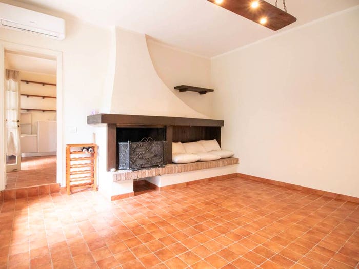Casa trilocale in vendita in Via San Pietro, Entroterra, Desenzano del Garda