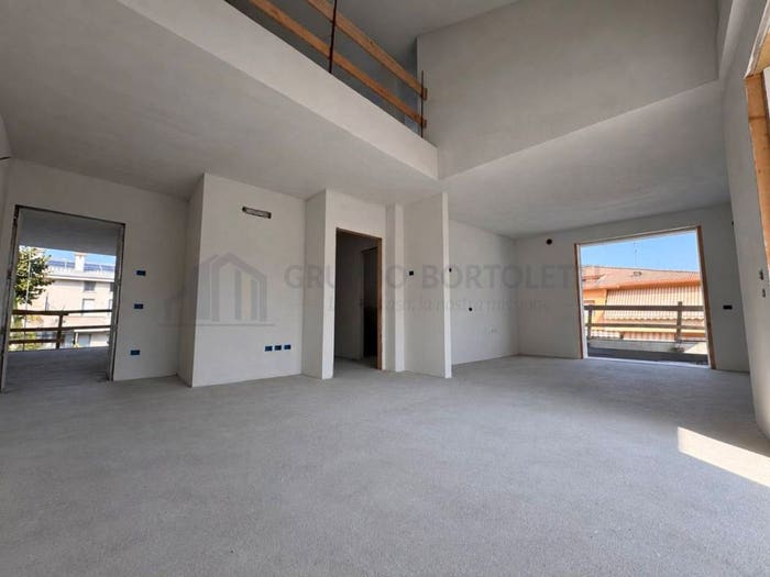 Casa quadrilocale in vendita in Via Europa, Centro, Sant'Angelo di Piove di Sacco