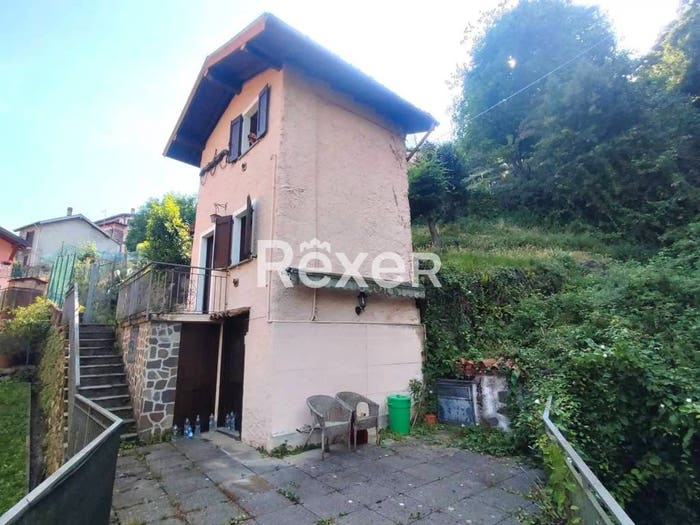 Casa bilocale in vendita in Via Cesare Battisti, Acquaseria, San Siro