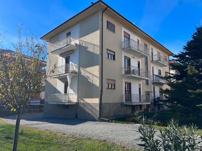 Appartamento trilocale in vendita in Via Le Coq, Centro, Avigliana