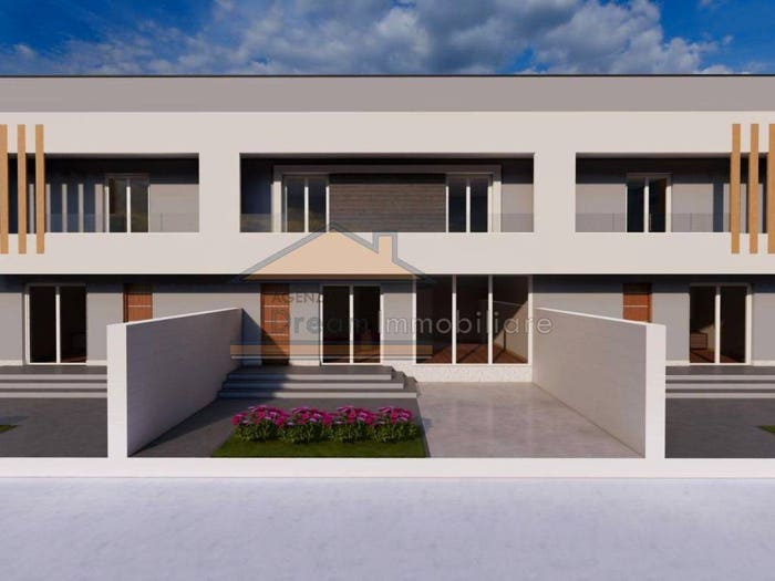 Casa quadrilocale in vendita in Via Francesco Saverio Nitti, Parete