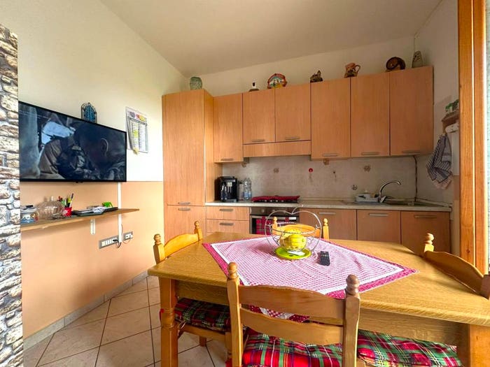 Appartamento trilocale in vendita in Via Giovan Battista Simiani, Centro, Loiano