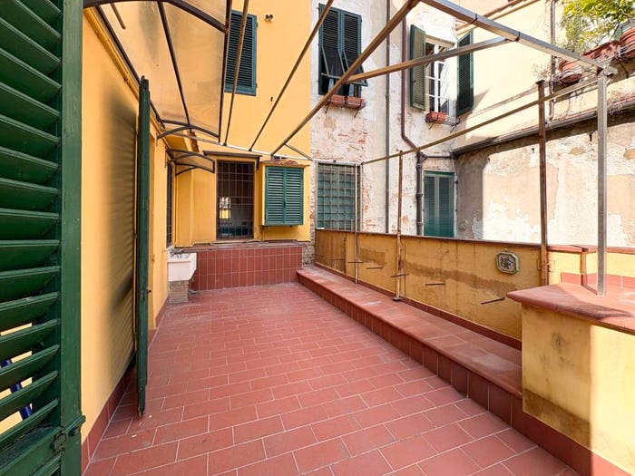 Appartamento con 5 locali in vendita in Corso Garibaldi, Piazza Anfiteatro Torre Guinigi, Lucca