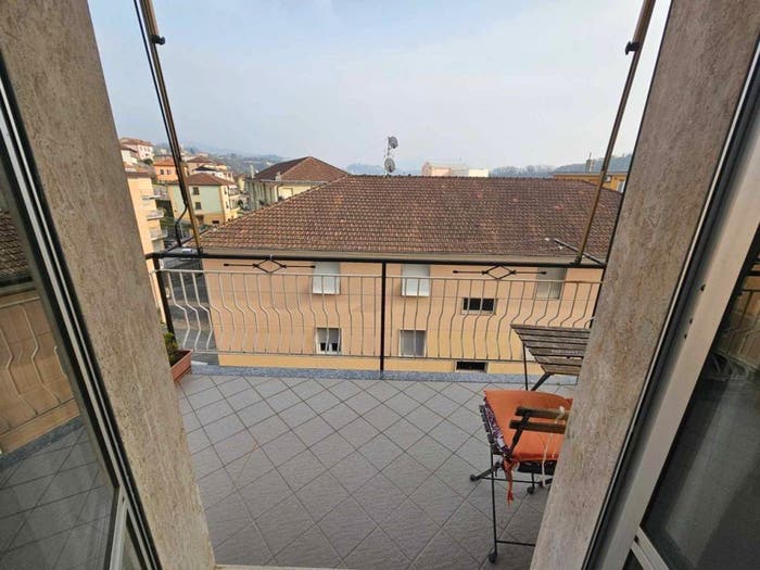 Appartamento quadrilocale in vendita in Via Mario Zino, Centro, Campomorone