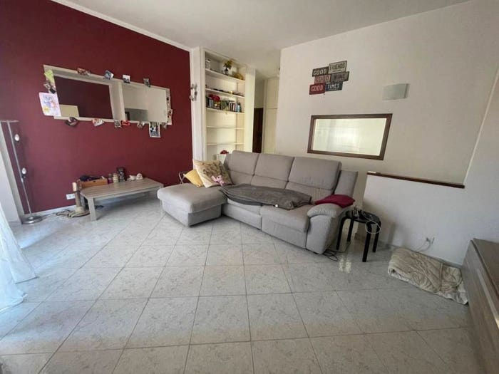 Appartamento quadrilocale in vendita in Via Madonnina, Casano Dogana Isola, Luni