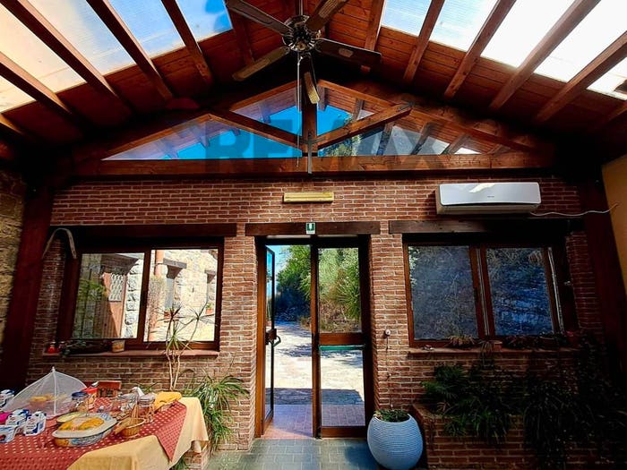 Casa con 6 locali in vendita in Mandra Chiusilla, Collesano