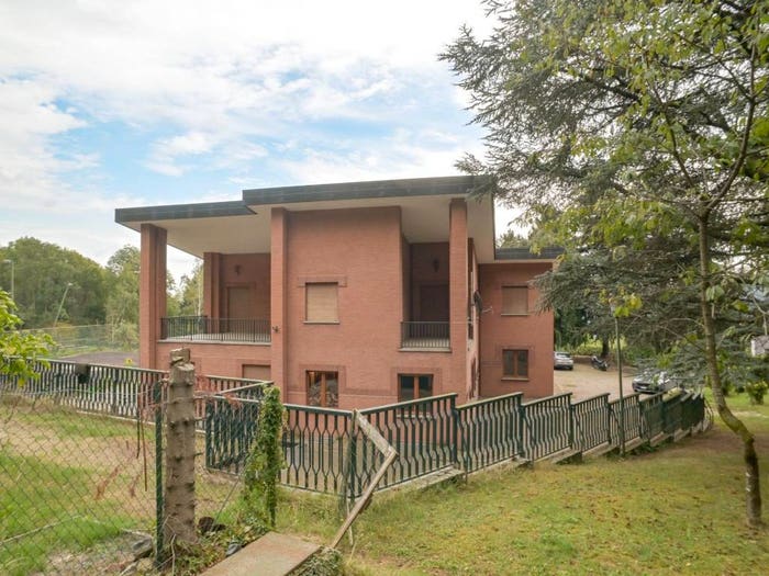 Casa con 6 locali in vendita in Via Freinetto, Coazze