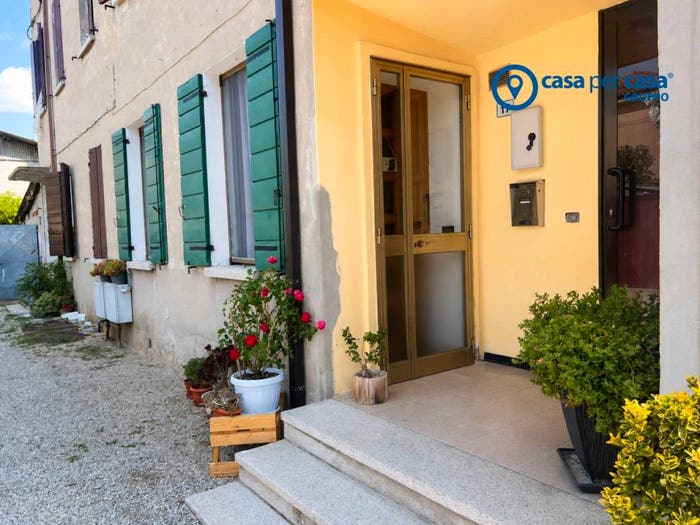 Appartamento trilocale in vendita in Via Marconi, Centro, Anguillara Veneta