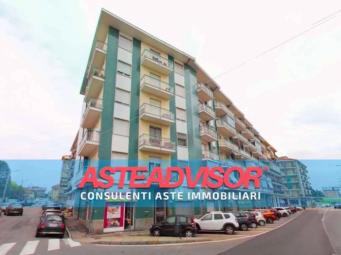 Appartamento trilocale in vendita in Via Sestriere, Bruere, Rivoli