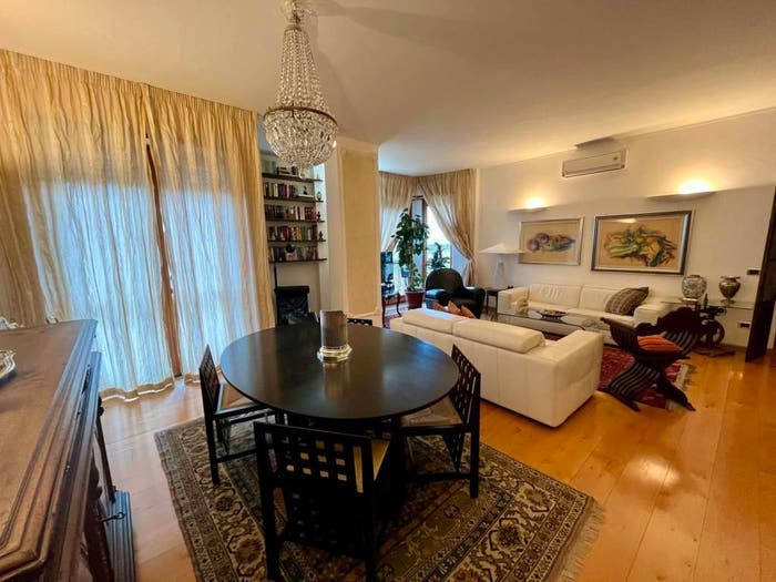 Appartamento con 5 locali in vendita in Piazza della Libertà, Alessandria