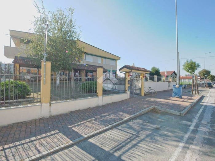 Casa con 6 locali in vendita in Corso XXV Aprile, Balzola